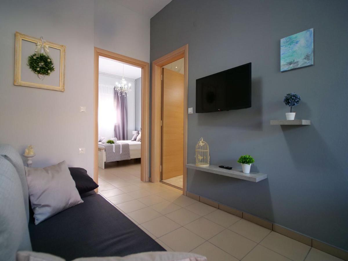 Villa Verde 200 Meters From The Beach Nea Iraklitsa المظهر الخارجي الصورة