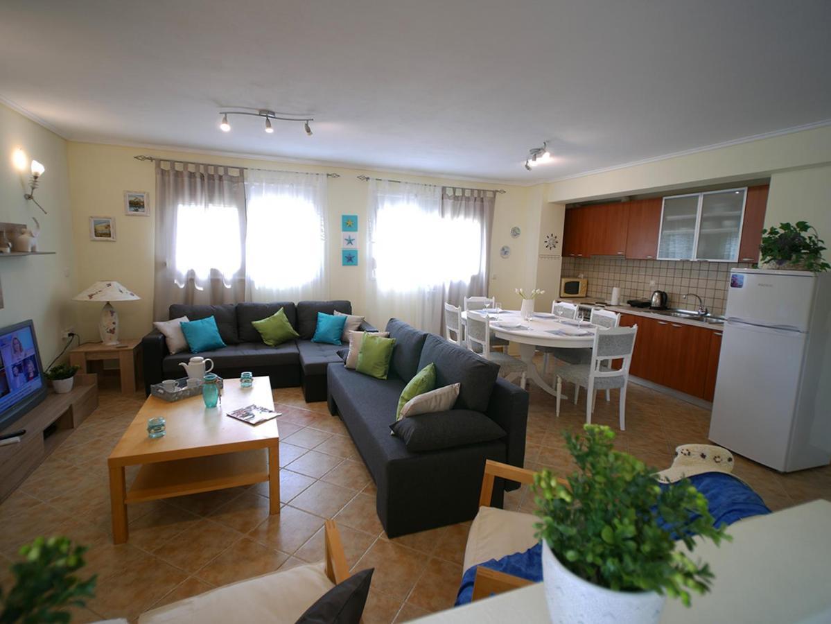 Villa Verde 200 Meters From The Beach Nea Iraklitsa المظهر الخارجي الصورة